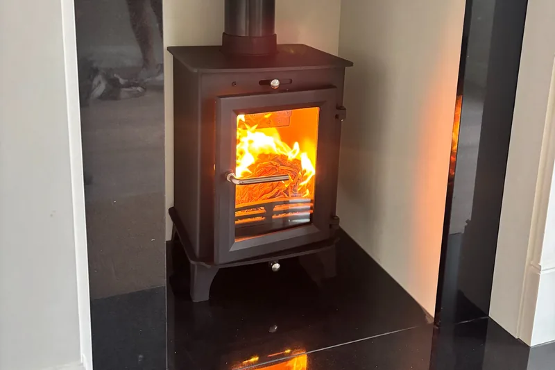 Solid fuel stove installer in Aylesham, Kent